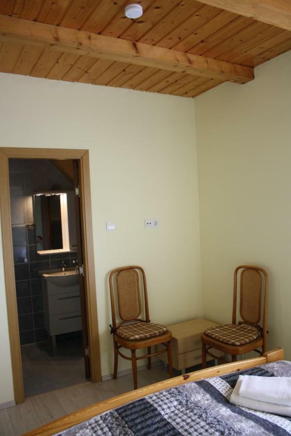 Kedvenc Vendégház Miskolc Exterior foto
